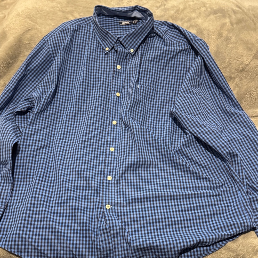 Izod Navy and Black Gingham Men's Shirt
